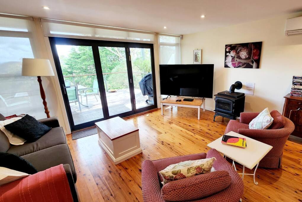 Narrow Neck Views - Peaceful 4 Bedroom Home With Stunning Views! Катумба Экстерьер фото